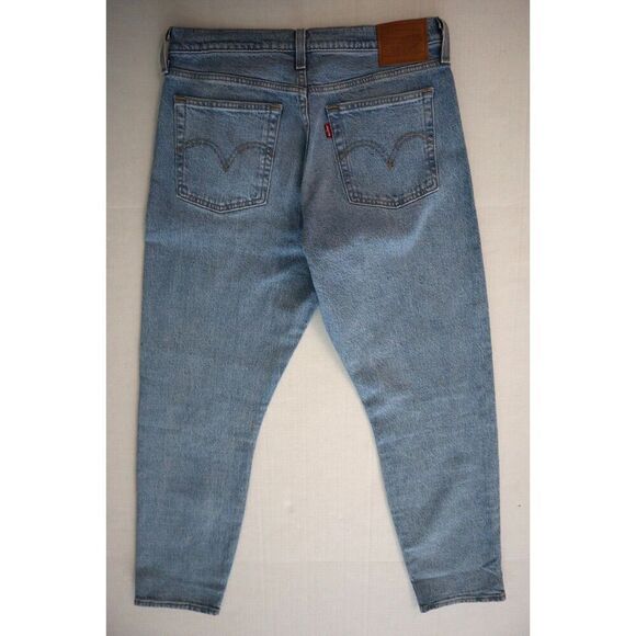 Levi's Women's Sz 29 Light Wash Wedgie Icon Fit Button-Fly Ankle Jeans - Picture 8 of 8